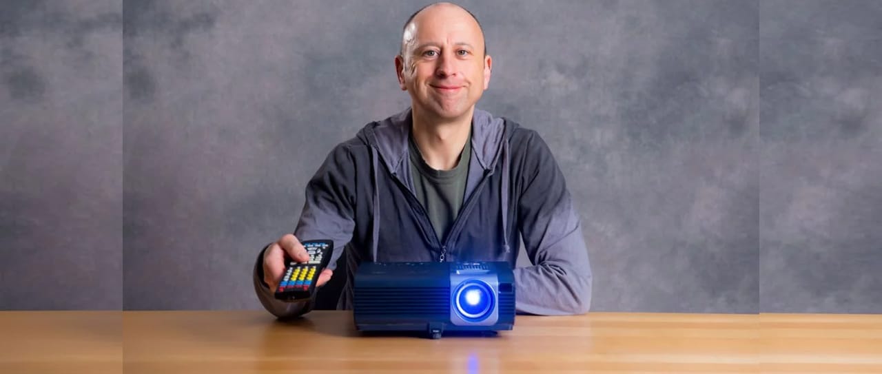 10 most common symptoms of a failing projector, why they occur, A failing projector can disrupt your presentations, events, or entertainment, often without warning. Recognizing the symptoms early can save you time and money while preventing further damage. Below are the 10 most common symptoms of a failing projector, why they occur, and why you should act fast by contacting us for professional servicing and repairs.